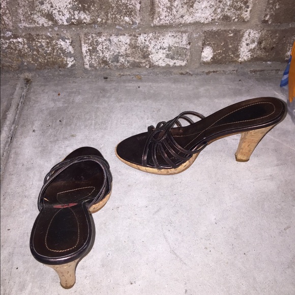 High Heels - Picture 3 of 5